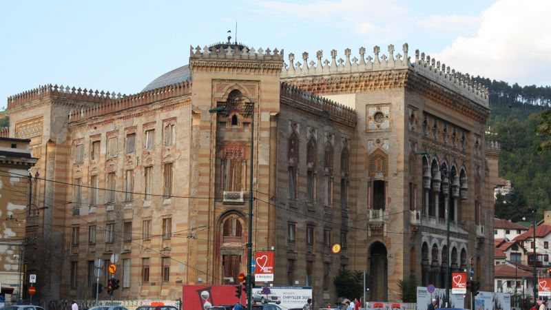 ECE VAHAPOĞLU İLE BOSNA – HERSEK ve PİRAMİTLER TURU